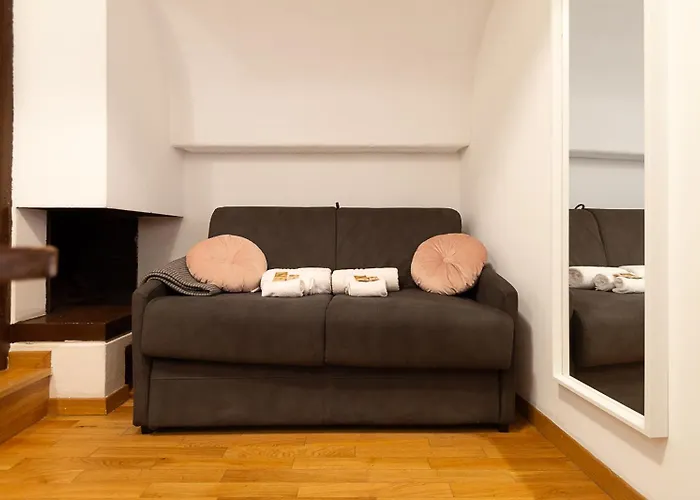 Piazza Venezia Attic Floor With Terrace Roma
