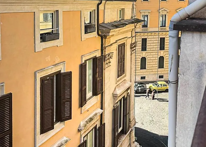 Piazza Venezia Attic Floor With Terrace *